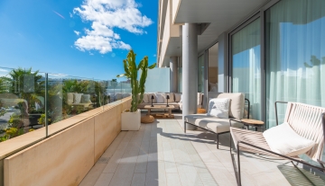 Resa Estates apartment for sale in Ibiza marina botafoch modern terrace ok.jpg